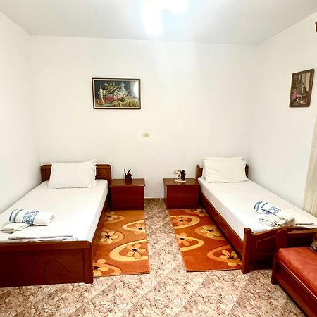 Апартаменти Hajdini Apartament Саранда Екстер'єр фото